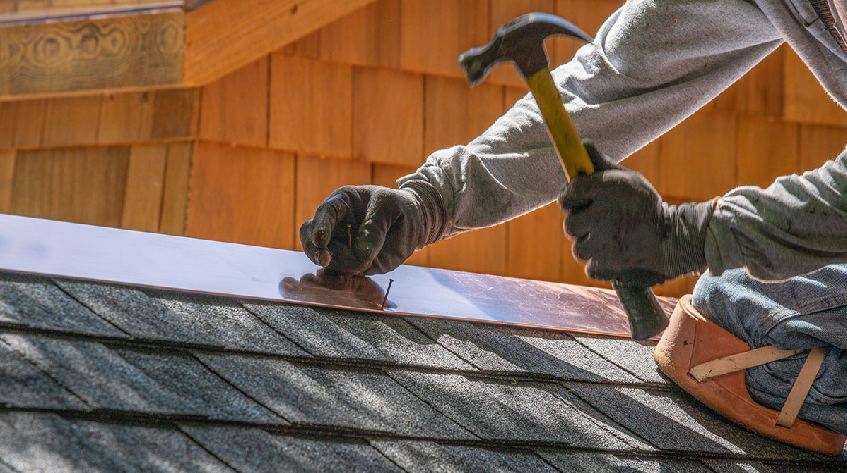 Roofer in Plano